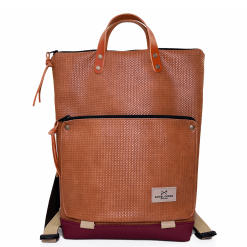 Mochila rectangular impermeable ratán marrón