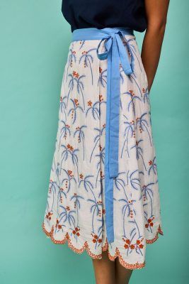 Alternative view of Falda midi bordada palmeras