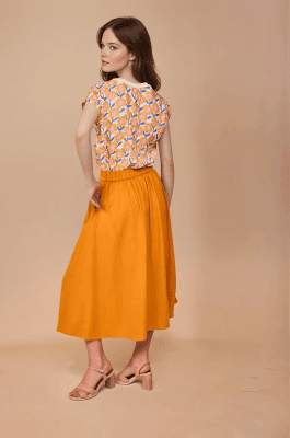 Alternative view of Falda midi mostaza
