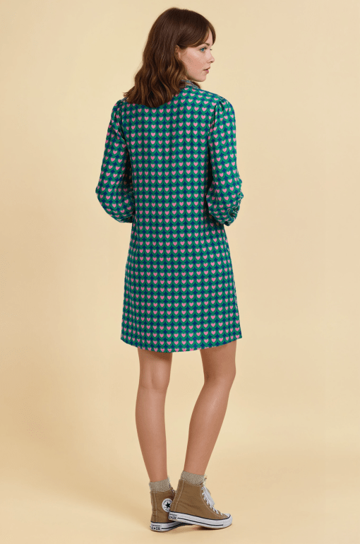 Vestido corto estampado de corazones - Imagen 3