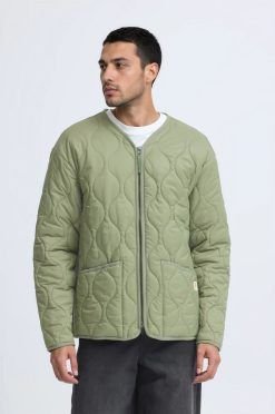 Chaqueta acolchada verde de hombre