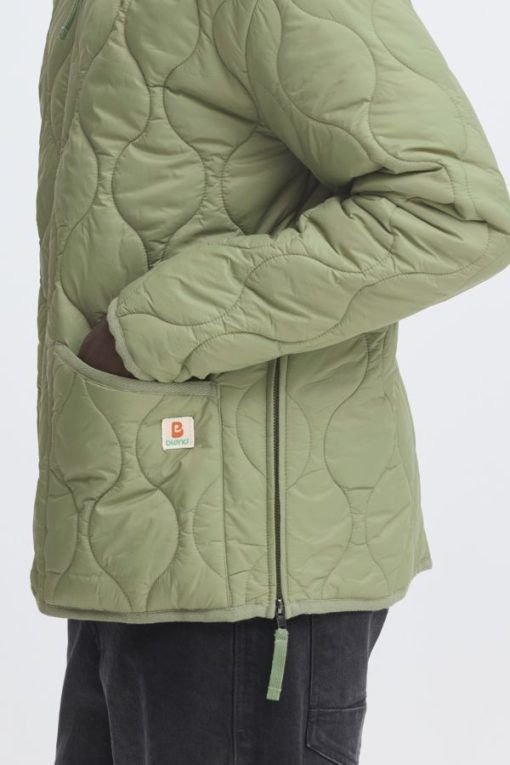 Chaqueta acolchada verde de hombre - Imagen 3