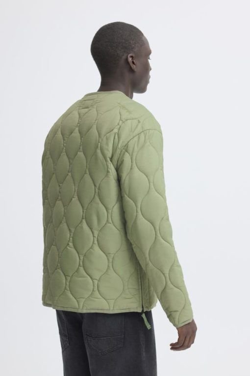 Chaqueta acolchada verde de hombre - Imagen 2