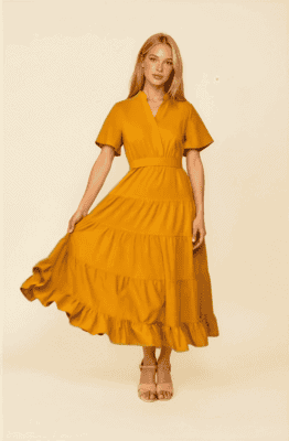 Vestido midi vuelo mostaza