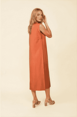 Alternative view of Vestido midi color teja sin mangas
