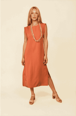 Vestido midi color teja sin mangas