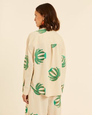 Alternative view of Camisa con bordado palmeras