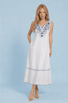 Vestido Blanco detalles bordados marino