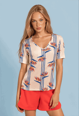 Camiseta blanca floral