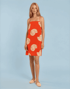 Vestido tirantes con bordado caracolas