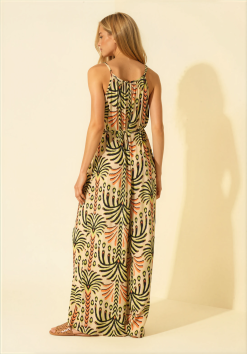 lezalez-1.3645E-Y2581D-C3-Willow-Cream_Backdrop.png