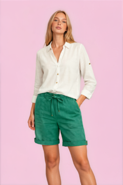 bermuda_verde_2-Willow-Pastel_Pink_Backdrop.png