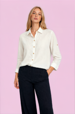 lino_blanca_2-Willow-Pastel_Pink_Backdrop.png